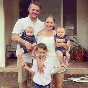 Meet your Posher, Justin